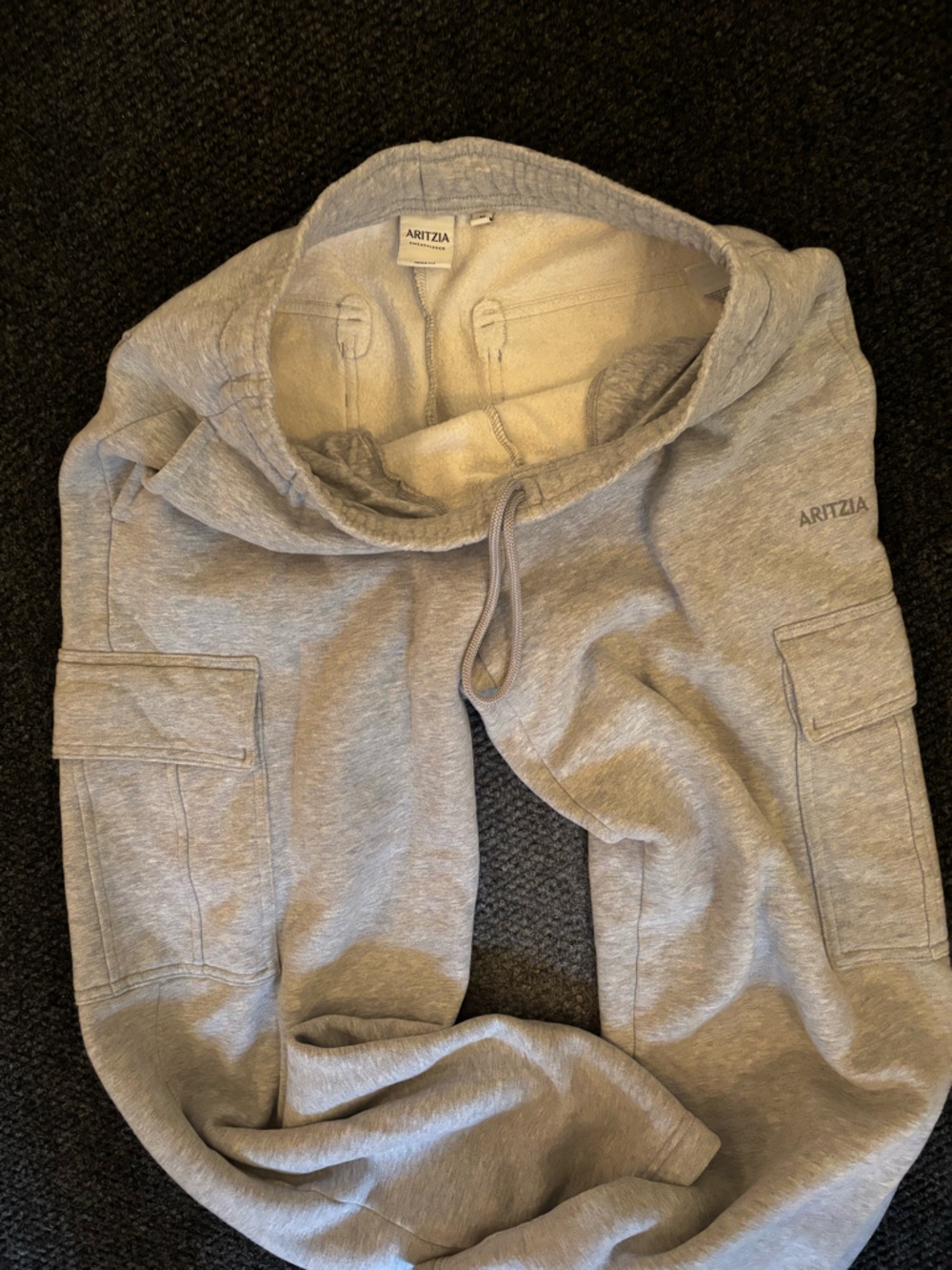 Aritzia Sweat Set - Picture 4 of 6